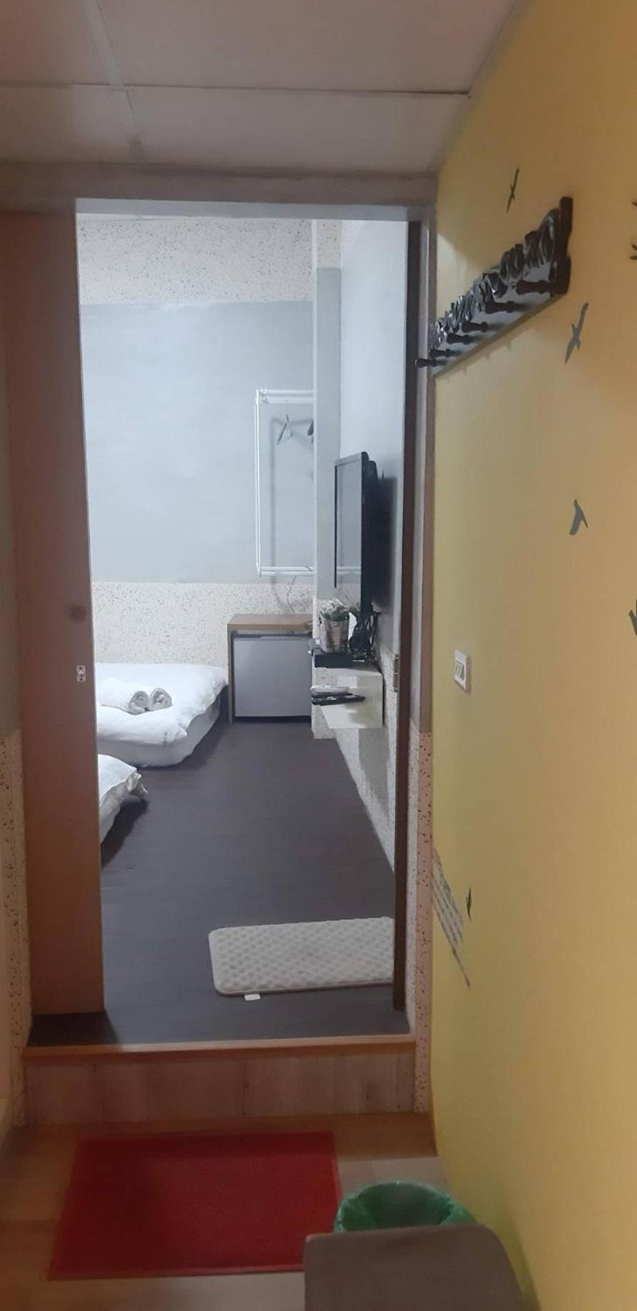 Sunshine Homestay Nanwan Exteriör bild